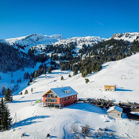 Hotel Restaurant Berghaus Malbun Buchserberg Buchs  Bagian luar foto