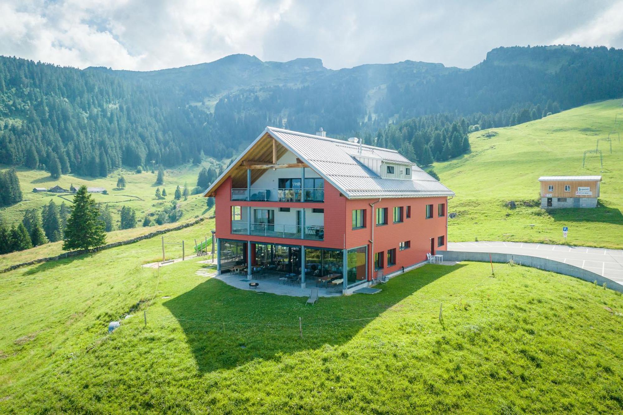 Hotel Restaurant Berghaus Malbun Buchserberg Buchs  Bagian luar foto